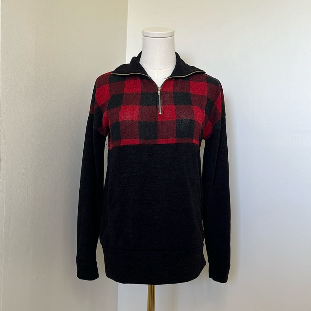 Eclipse Plaid Pullover Sweater